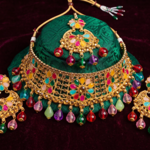 Multicolor Kundan Choker jewellery Set
